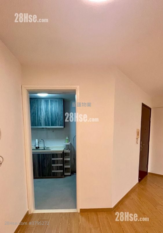 Whampoa Garden Rental 3 Bedrooms , 1 Bathroom 607 ft²