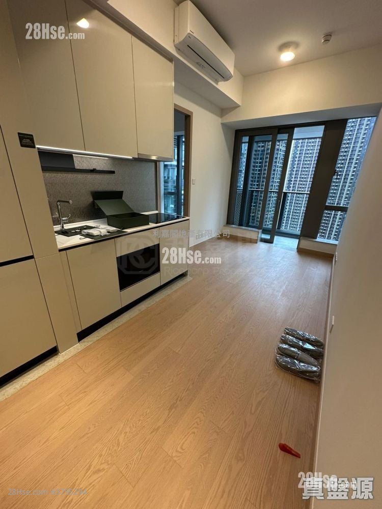 Park Seasons Sell 1 Bedroom , 1 Bathroom 314 ft²