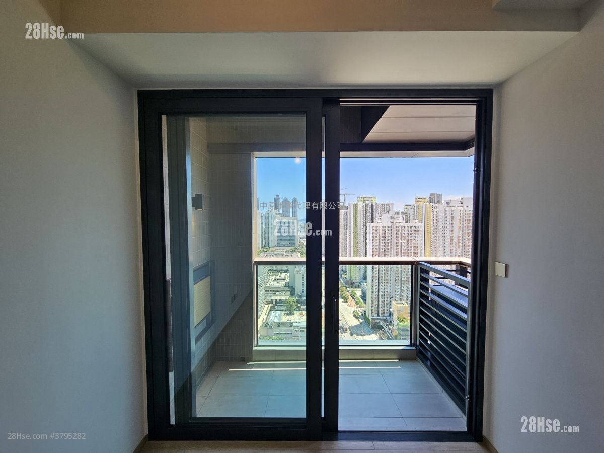 瑜悦 租盘 1 房 , 1 浴室 350 平方尺