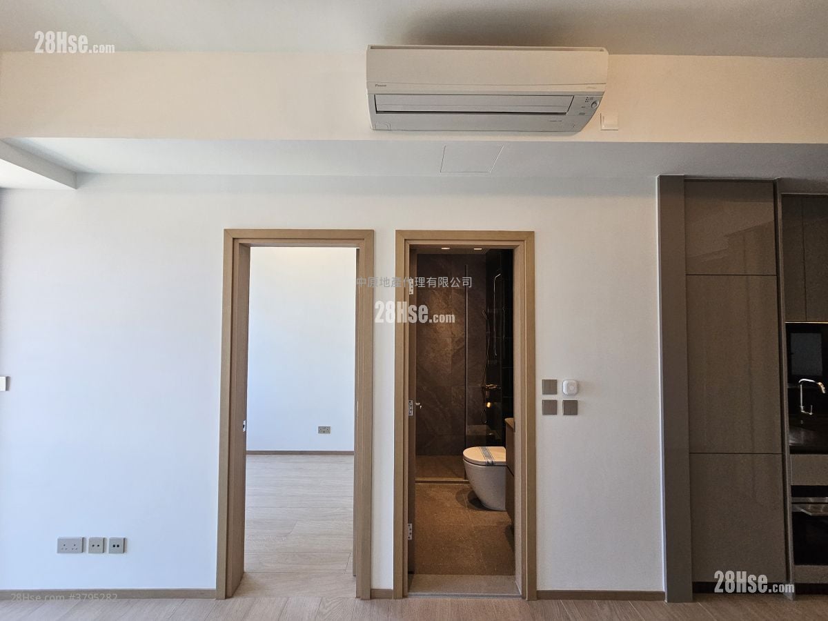 瑜悦 租盘 1 房 , 1 浴室 350 平方尺