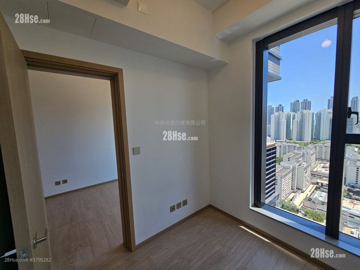 瑜悦 租盘 1 房 , 1 浴室 350 平方尺