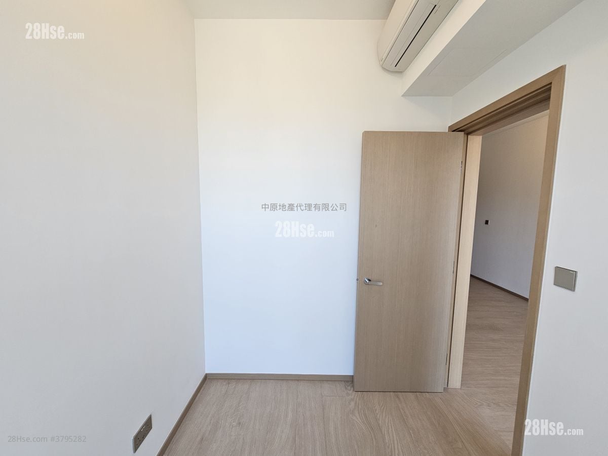 瑜悦 租盘 1 房 , 1 浴室 350 平方尺