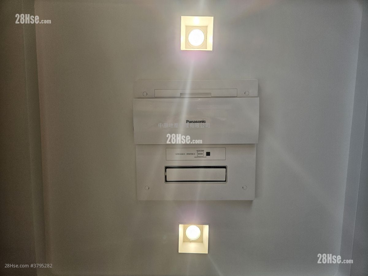 瑜悦 租盘 1 房 , 1 浴室 350 平方尺