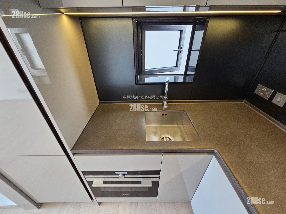 瑜悦 租盘 1 房 , 1 浴室 350 平方尺