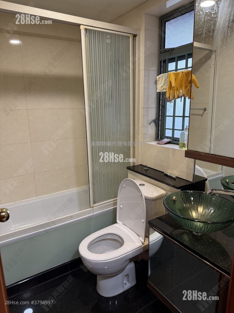 东港城 售盘 2 房 , 1 浴室 466 平方尺