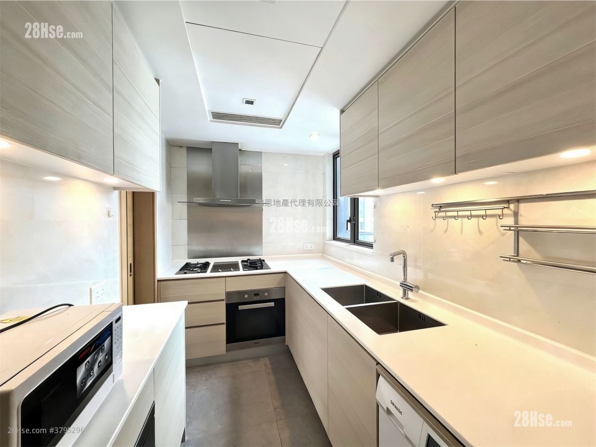 皓畋 租盘 3 房 , 3 浴室 928 平方尺