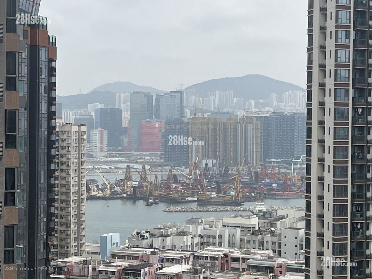 Chatham Gate Sell 3 Bedrooms , 2 Bathrooms 737 ft²