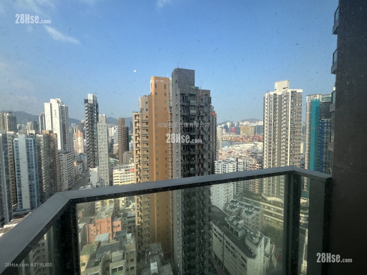 Chatham Gate Sell 3 Bedrooms , 2 Bathrooms 737 ft²