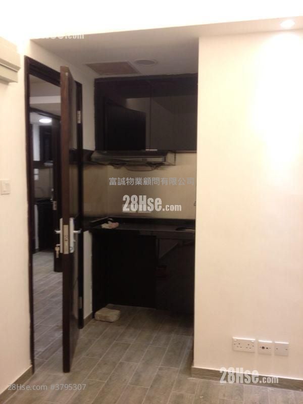 启田大厦 租盘 1 浴室 526 平方尺