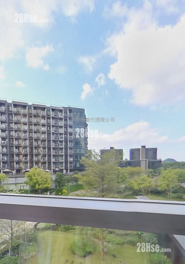 Wetland Seasons Bay Sell 4 Bedrooms , 2 Bathrooms 668 ft²