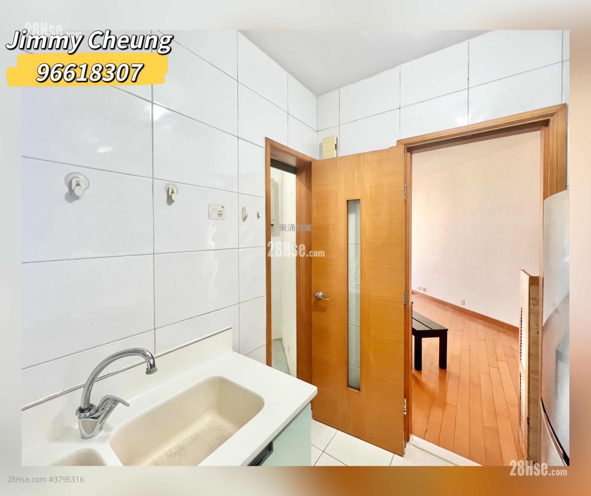 Coastal Skyline Sell 3 Bedrooms , 2 Bathrooms 874 ft²