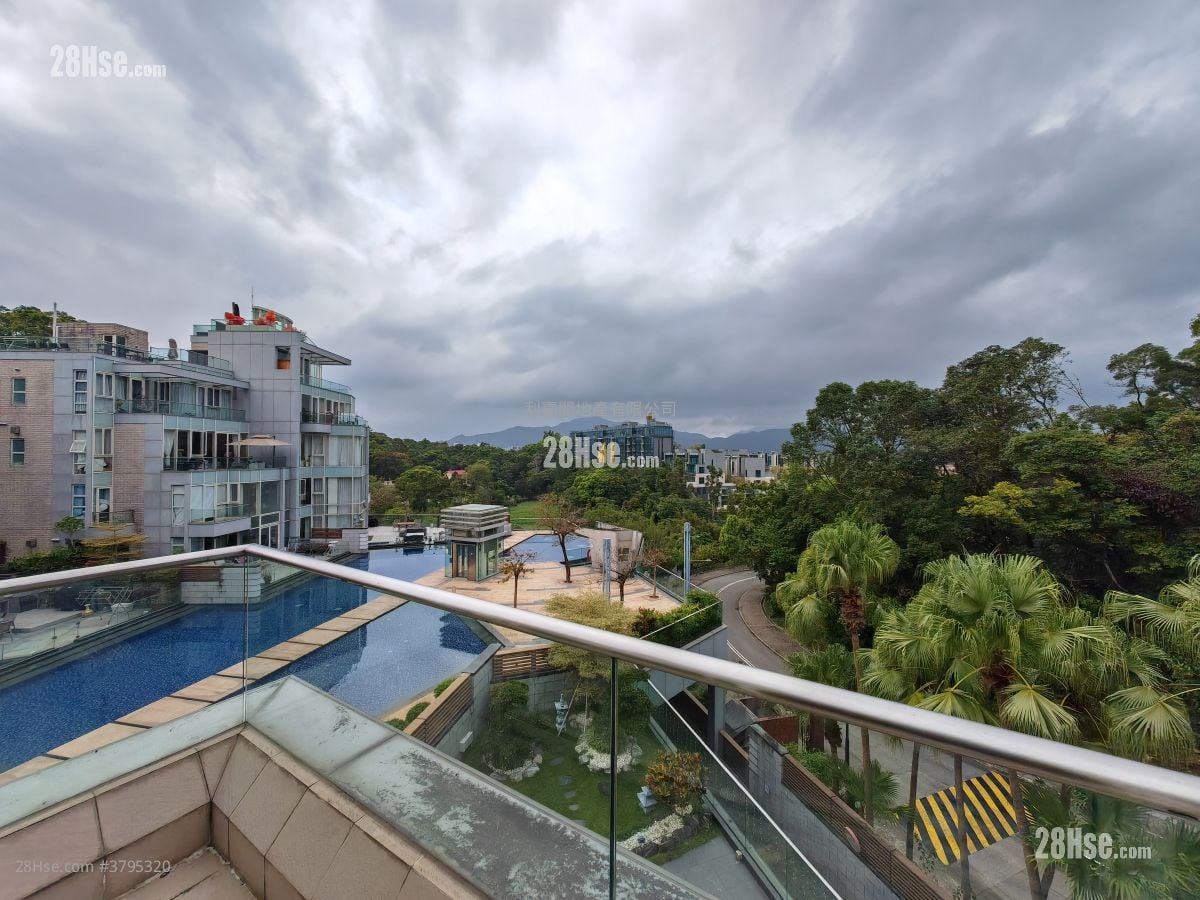 L'utopie Rental 4 Bedrooms , 2 Bathrooms 1,533 ft²