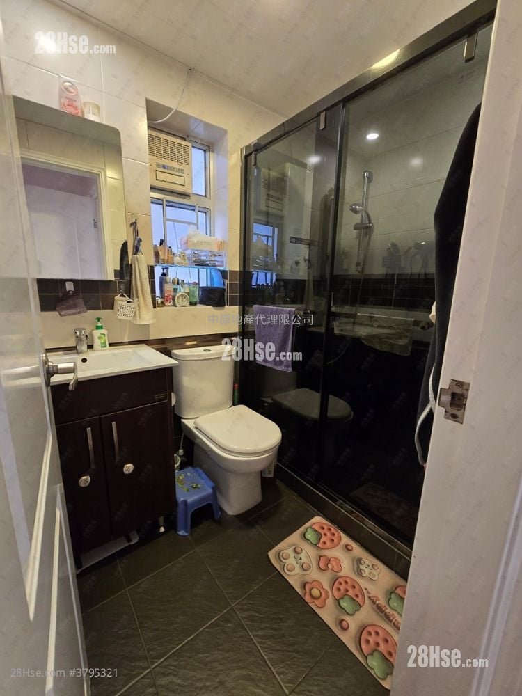 Discovery Park Sell 3 Bedrooms , 2 Bathrooms 682 ft²