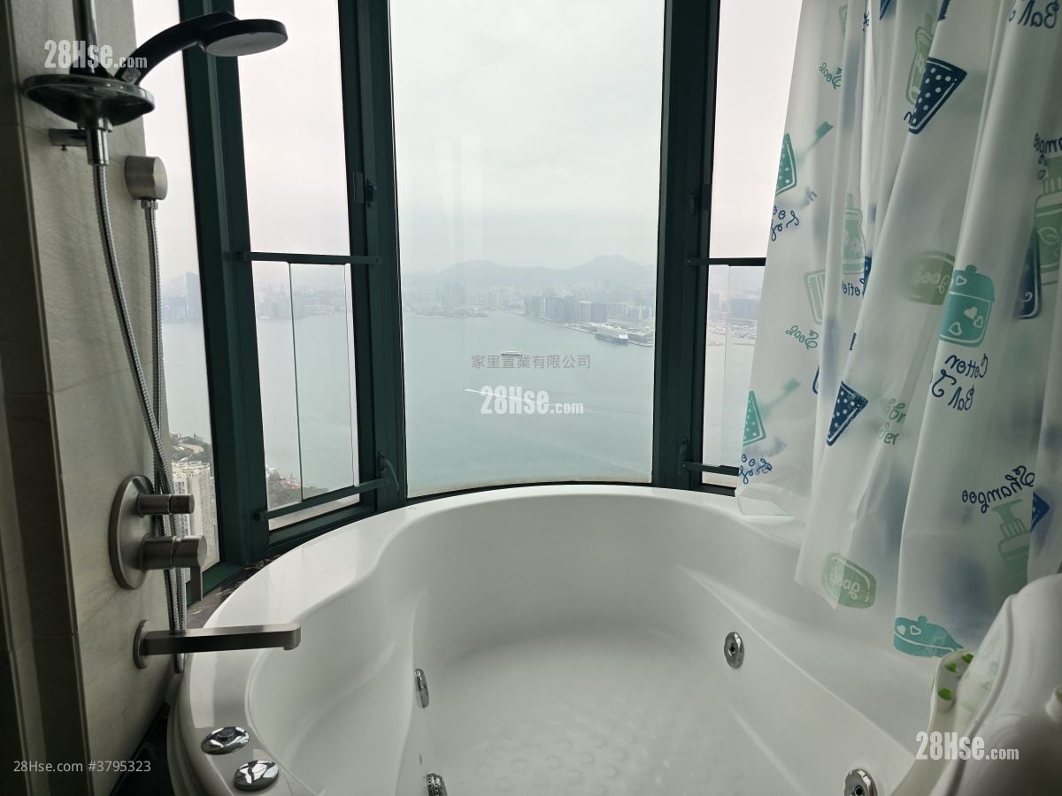 Grand Promenade Sell 4 Bedrooms , 3 Bathrooms 1,129 ft²