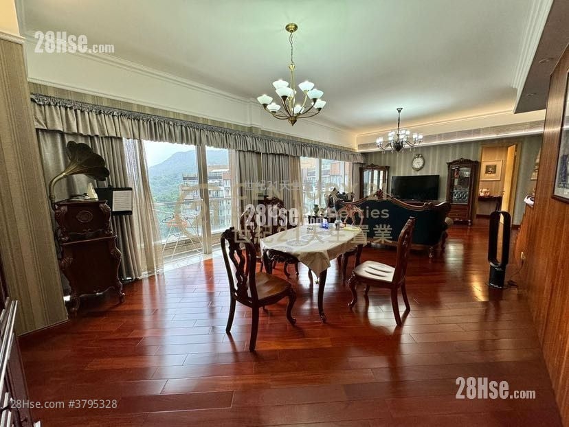 Avignon Sell 5+ Bedrooms , 3 Bathrooms 1,646 ft²