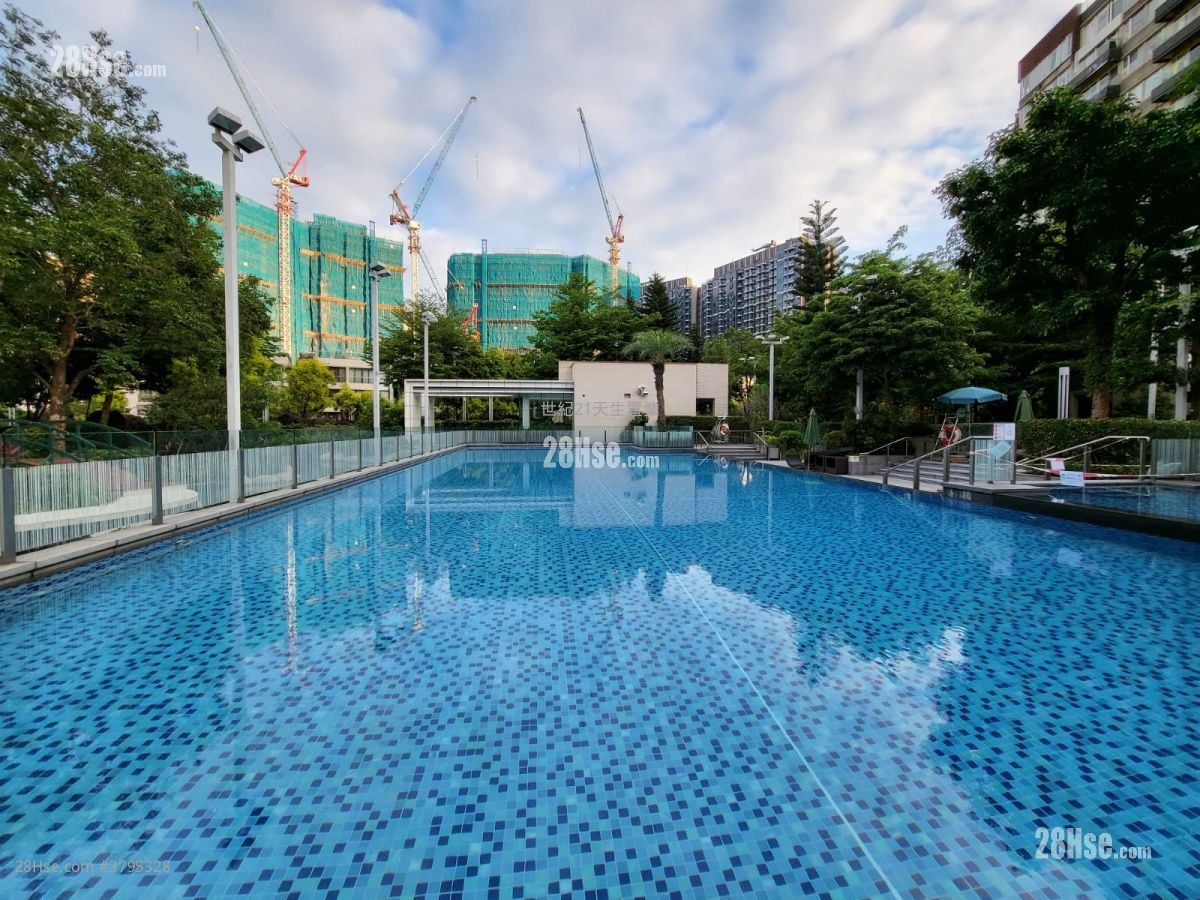 Avignon Sell 5+ Bedrooms , 3 Bathrooms 1,646 ft²