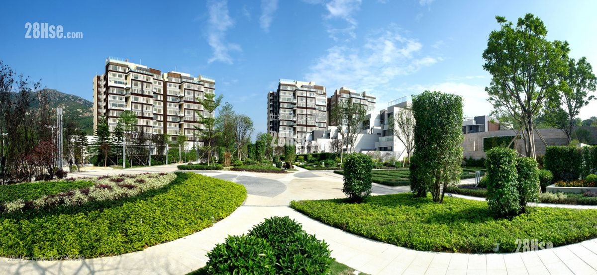 Avignon Sell 5+ Bedrooms , 3 Bathrooms 1,646 ft²