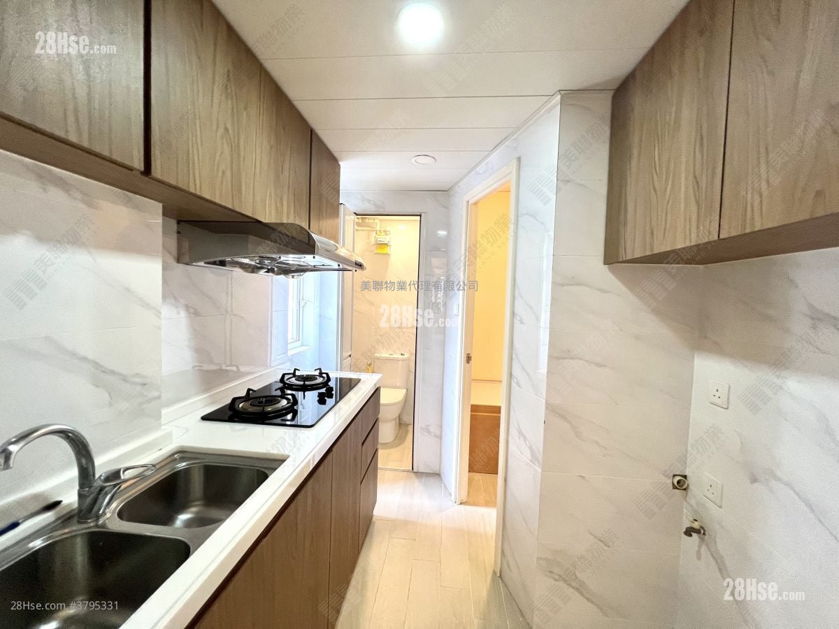 嘉景花园大厦 售盘 3 房 , 2 浴室 830 平方尺