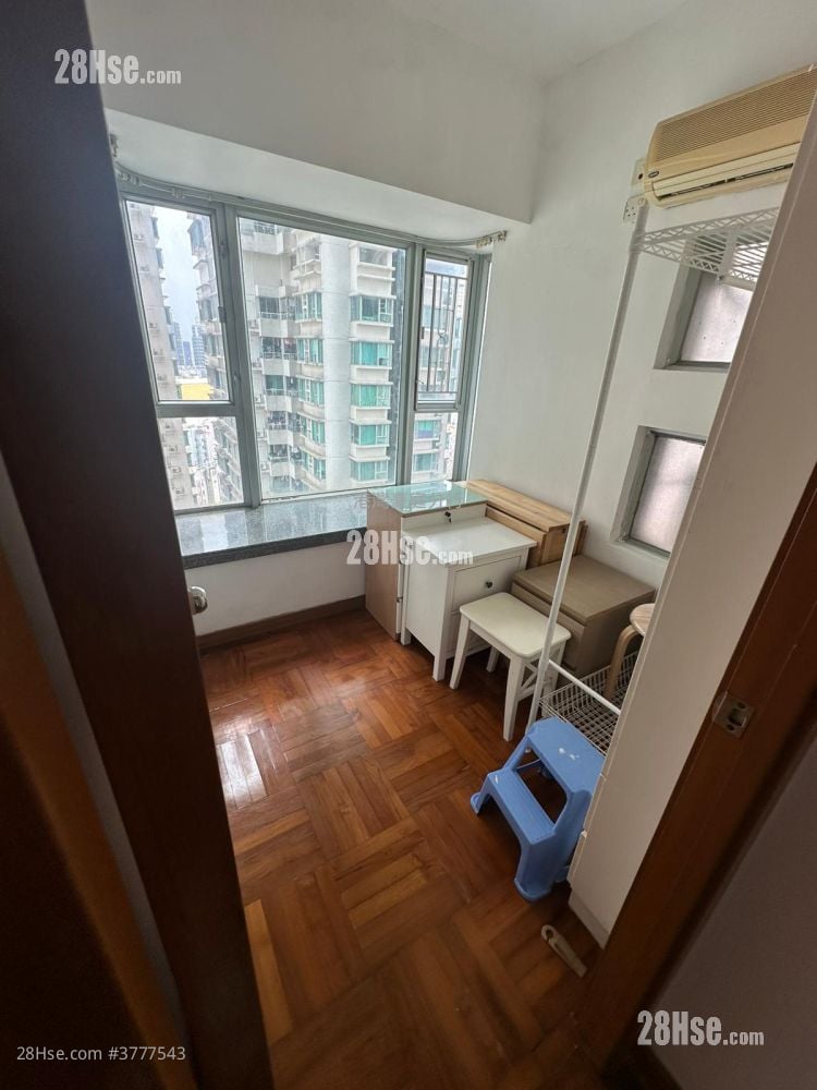 Metro Harbour View Sell 2 Bedrooms , 1 Bathroom 322 ft²