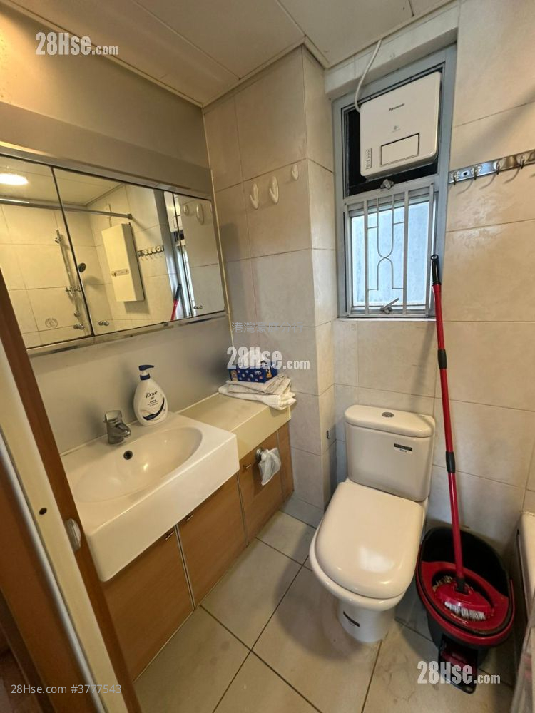 Metro Harbour View Sell 2 Bedrooms , 1 Bathroom 322 ft²