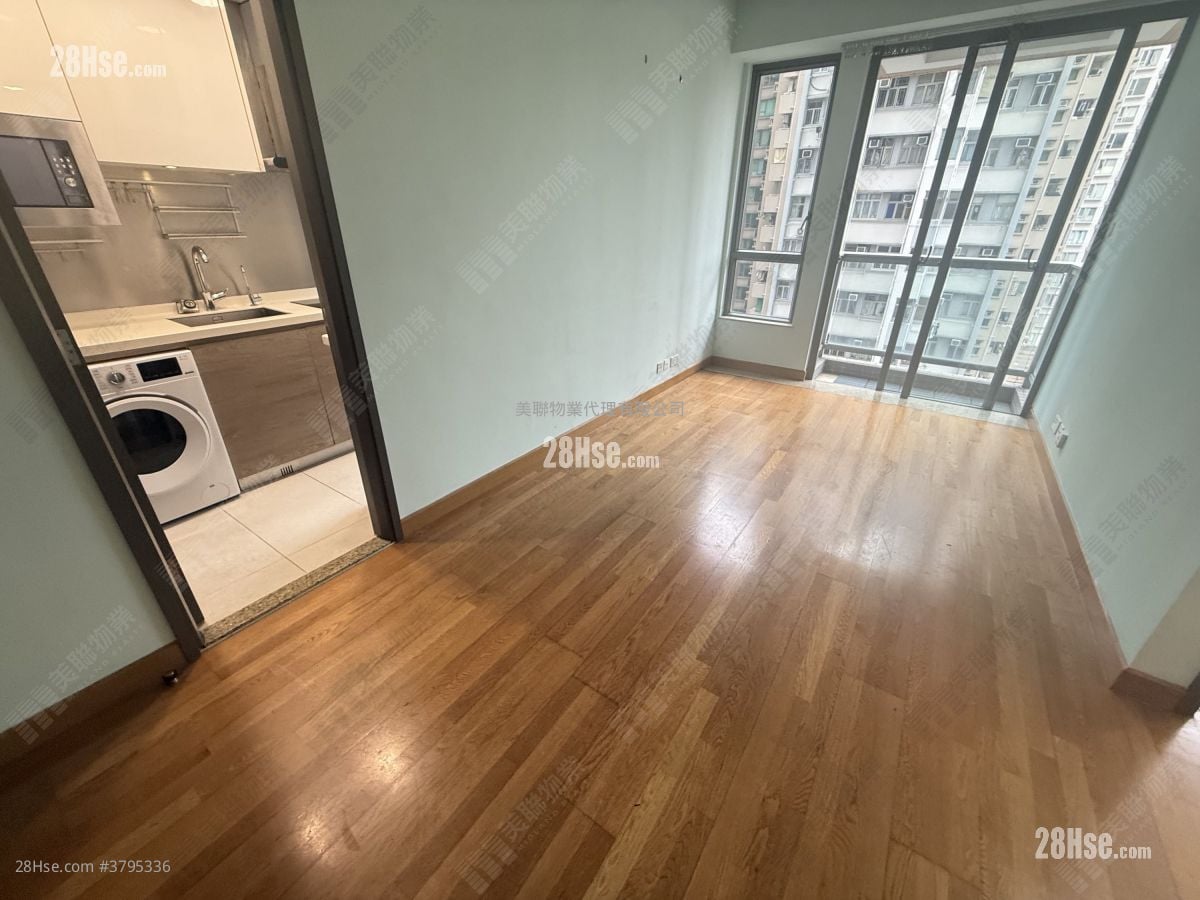 Heya Crystal Sell 2 Bedrooms 502 ft²