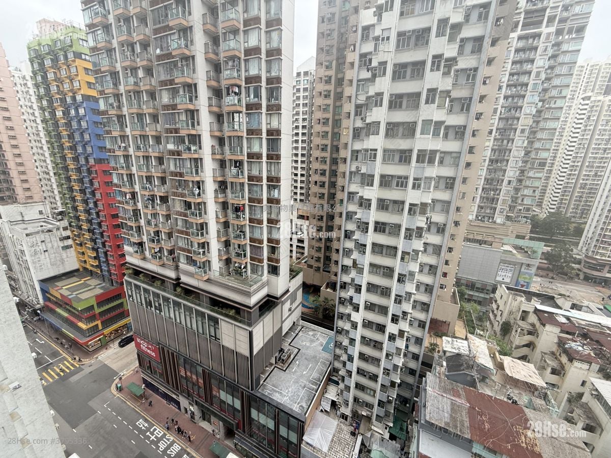 Heya Crystal Sell 2 Bedrooms 502 ft²