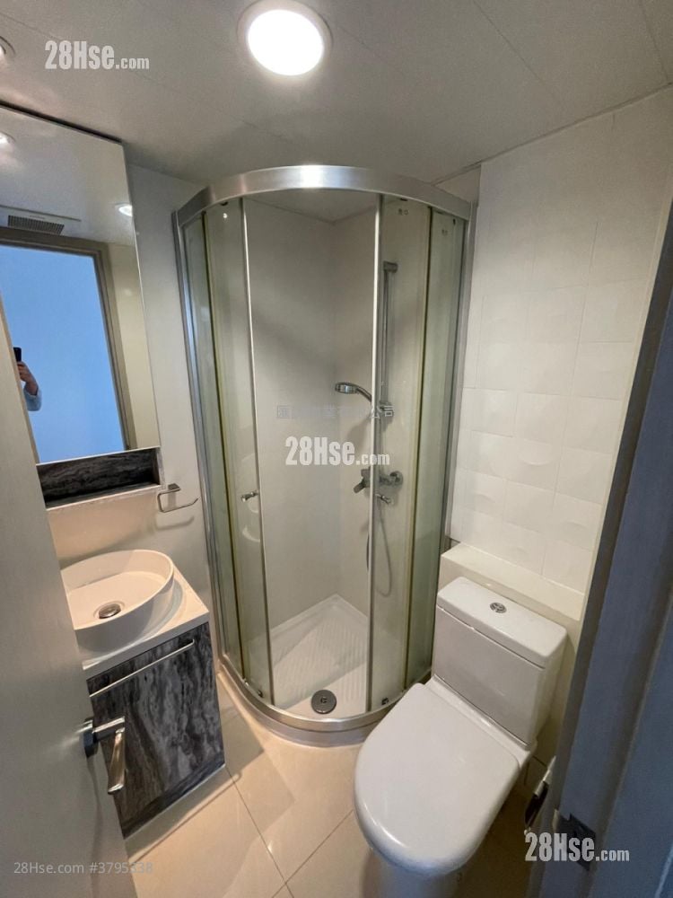 L.harbour18 Sell 2 Bedrooms , 1 Bathroom 424 ft²