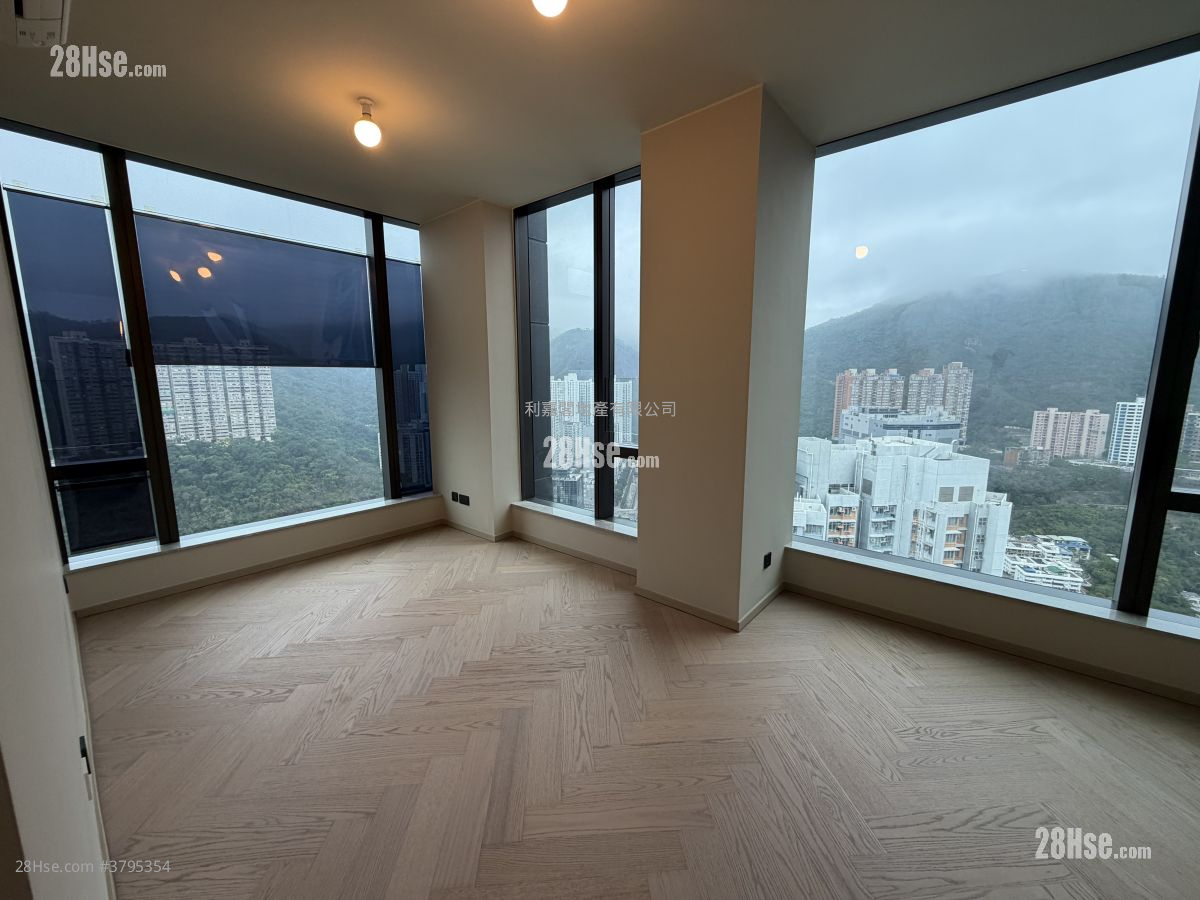 The Arles Rental 4 Bedrooms , 2 Bathrooms 2,001 ft²