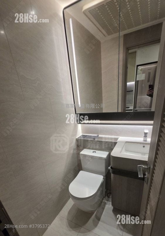 Novo Land Sell Studio , 1 Bathroom 235 ft²