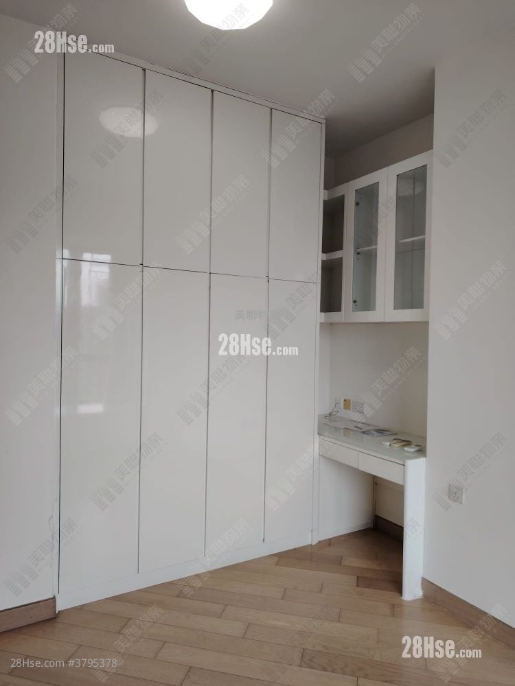 The Wings Rental 3 Bedrooms , 3 Bathrooms 862 ft²