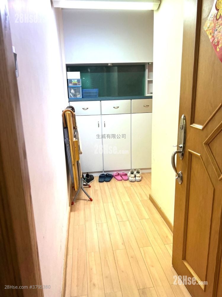 富安花园 售盘 3 房 , 1 浴室 597 平方尺