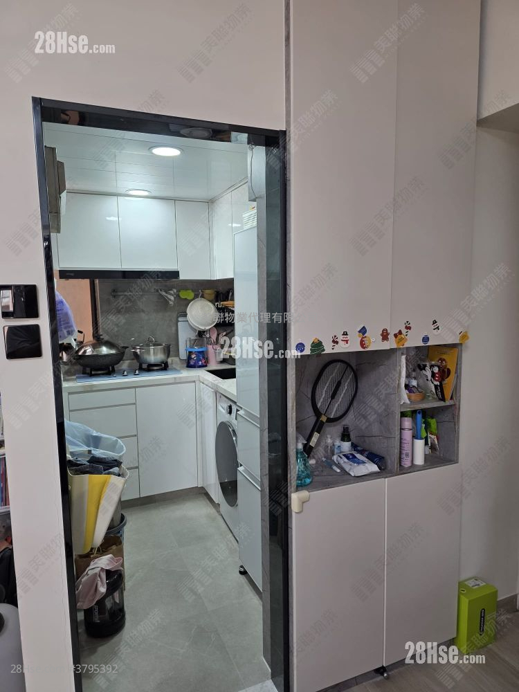 Sunshine City Sell 3 Bedrooms 519 ft²