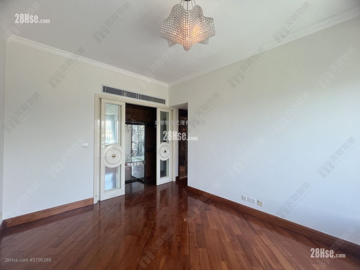 逸珑 售盘 4 房 , 3 浴室 1,662 平方尺