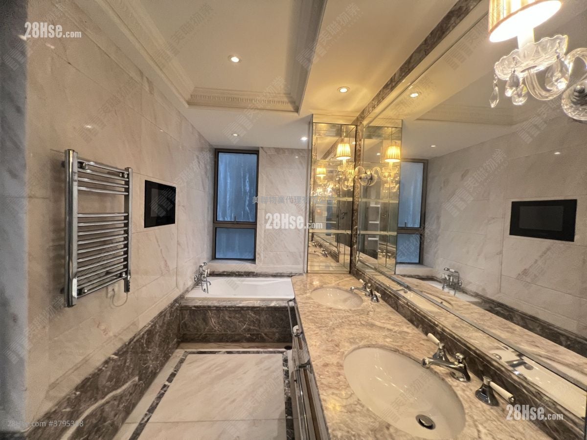 逸珑 售盘 4 房 , 3 浴室 1,662 平方尺