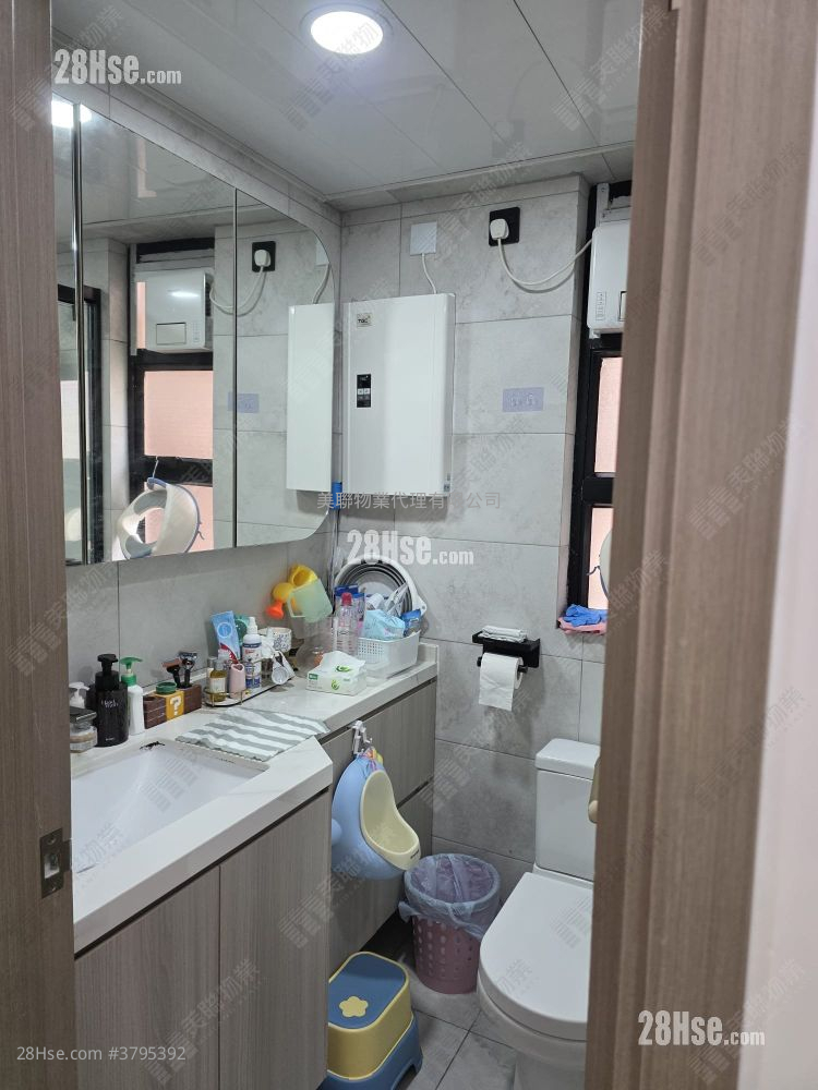 Sunshine City Sell 3 Bedrooms 519 ft²