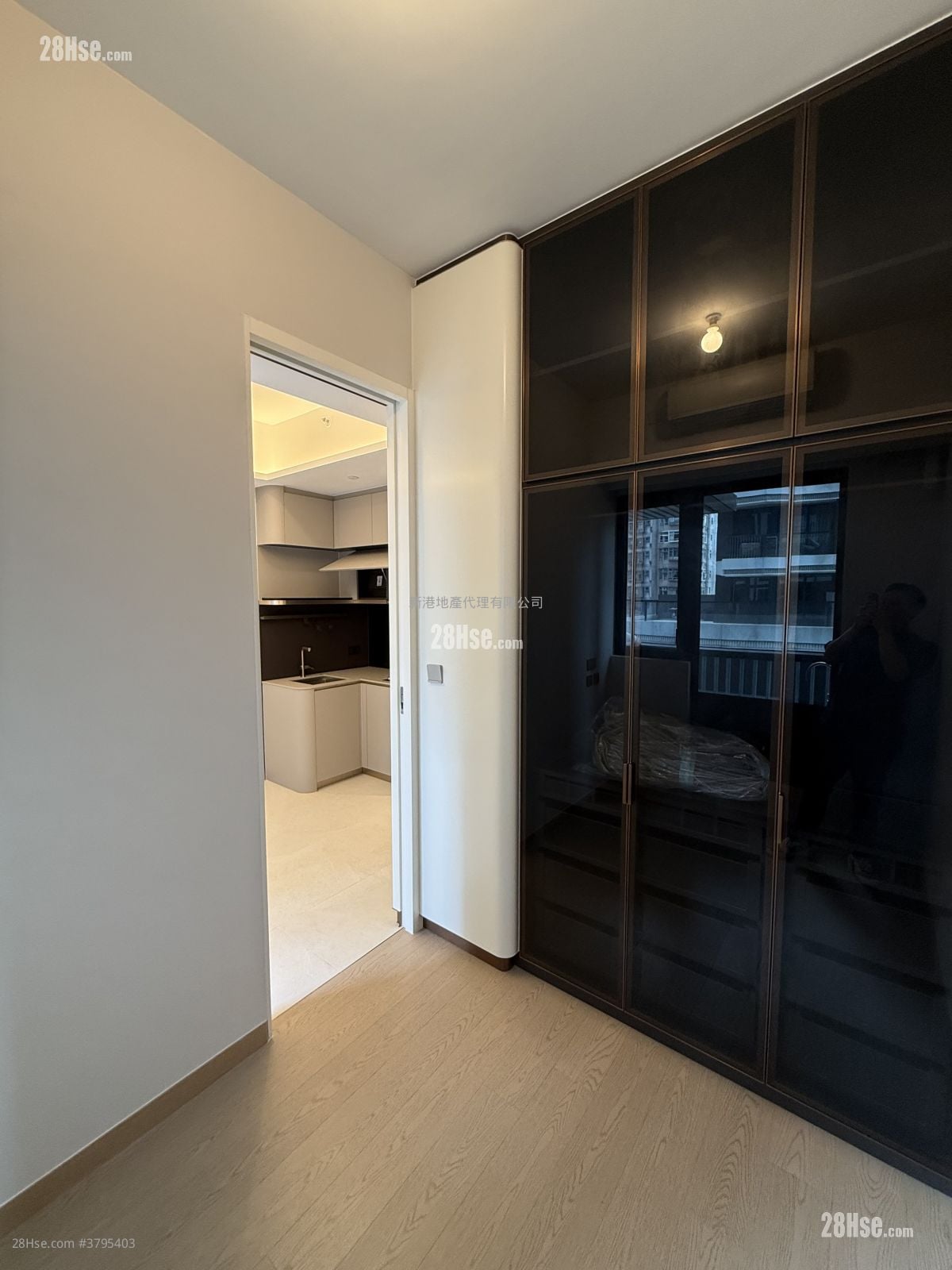 Baker Circle Euston Sell 1 Bedroom , 1 Bathroom 270 ft²