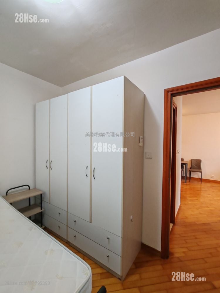 东堤湾畔 售盘 2 房 , 1 浴室 527 平方尺