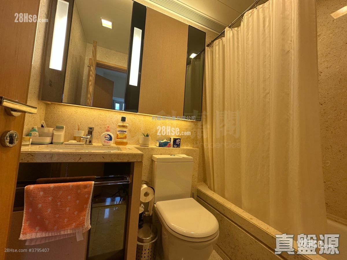 Avignon Sell 4 Bedrooms , 3 Bathrooms 1,272 ft²