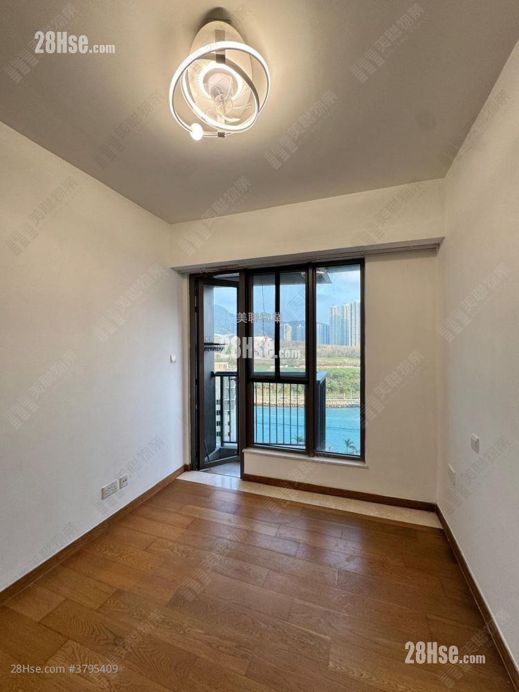 The Papillons Rental 882 ft²