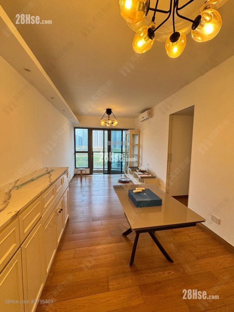 The Papillons Rental 882 ft²