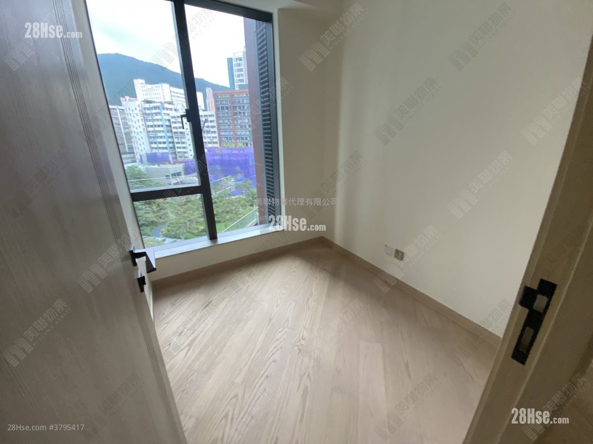 星凯堤岸 售盘 3 房 850 平方尺