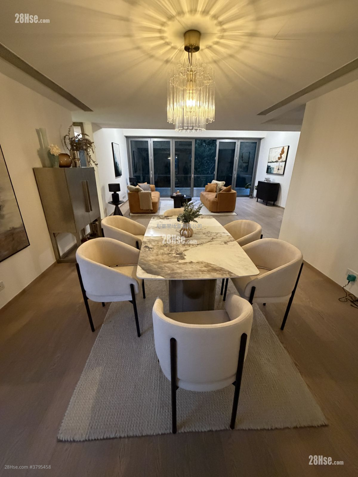 澐沣 售盘 4 房 , 2 浴室 1,790 平方尺