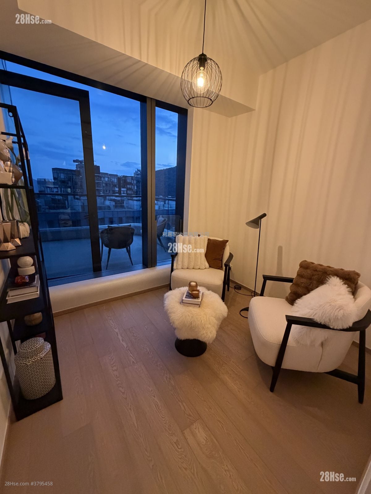 澐沣 售盘 4 房 , 2 浴室 1,790 平方尺