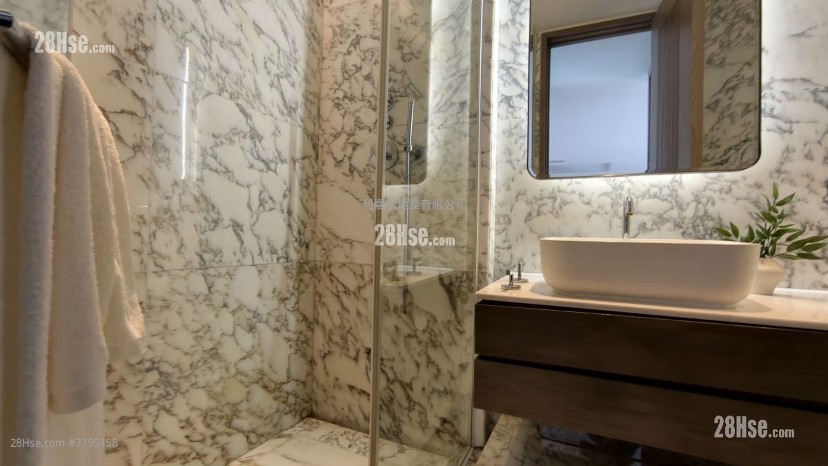 澐沣 售盘 4 房 , 2 浴室 1,790 平方尺