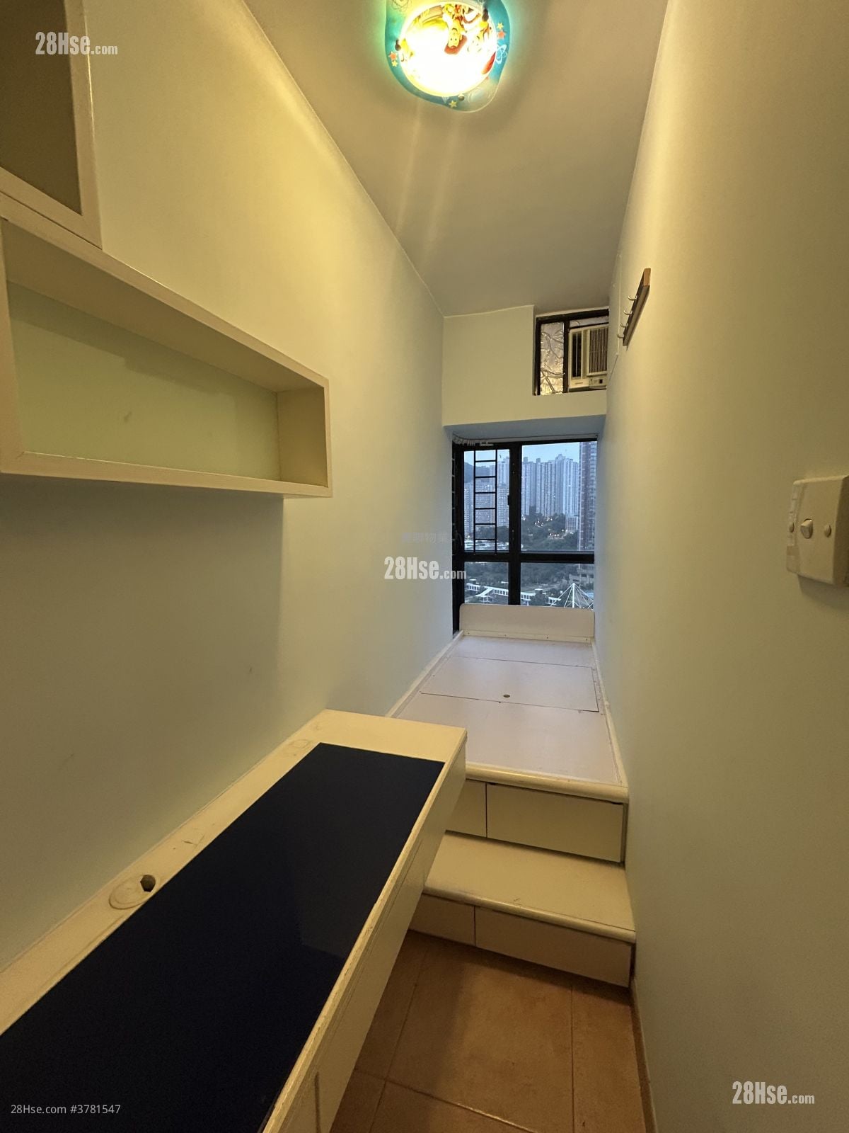 宏福花园 租盘 550 平方尺