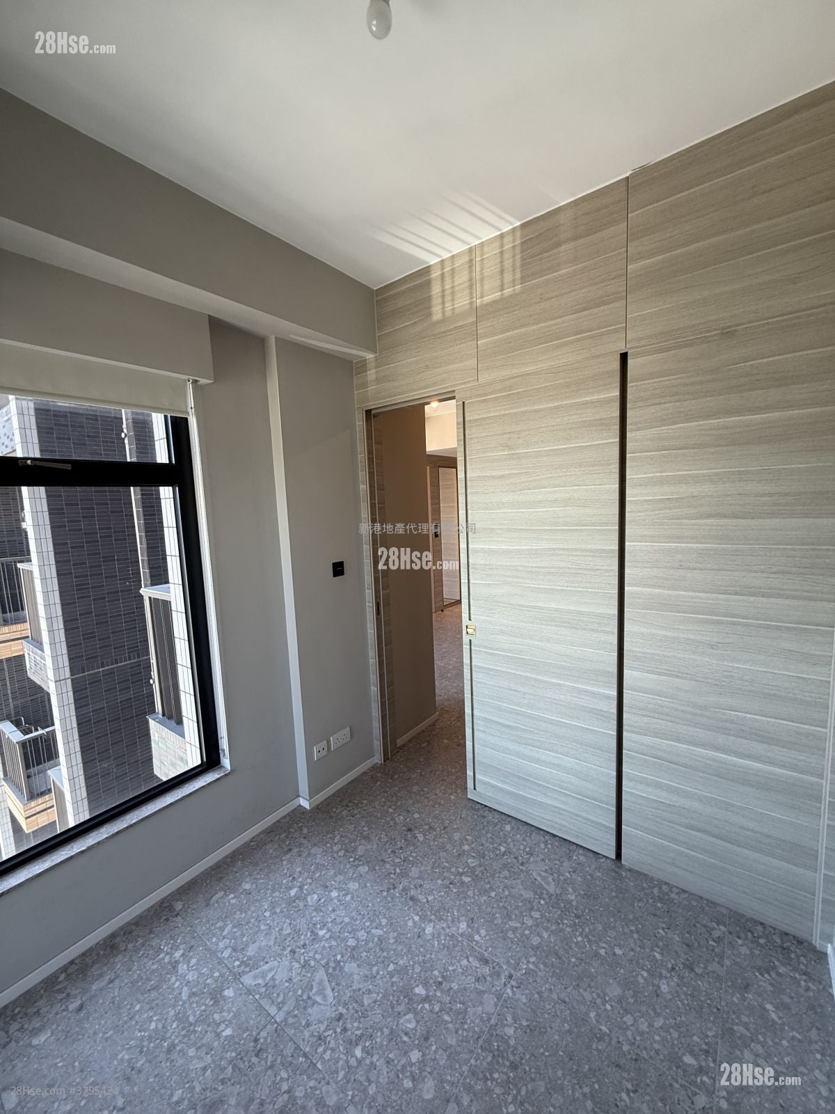 Artisan Garden Sell 2 Bedrooms , 1 Bathroom 386 ft²