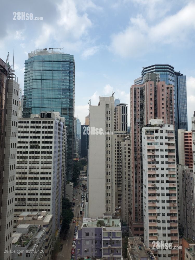 Gold Harbour Mansion Rental 2 Bedrooms , 1 Bathroom 445 ft²