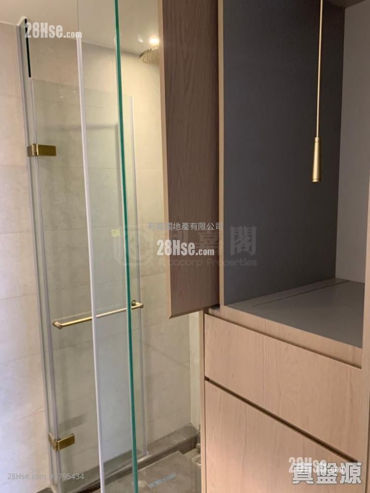 柏傲庄 售盘 3 房 754 平方尺