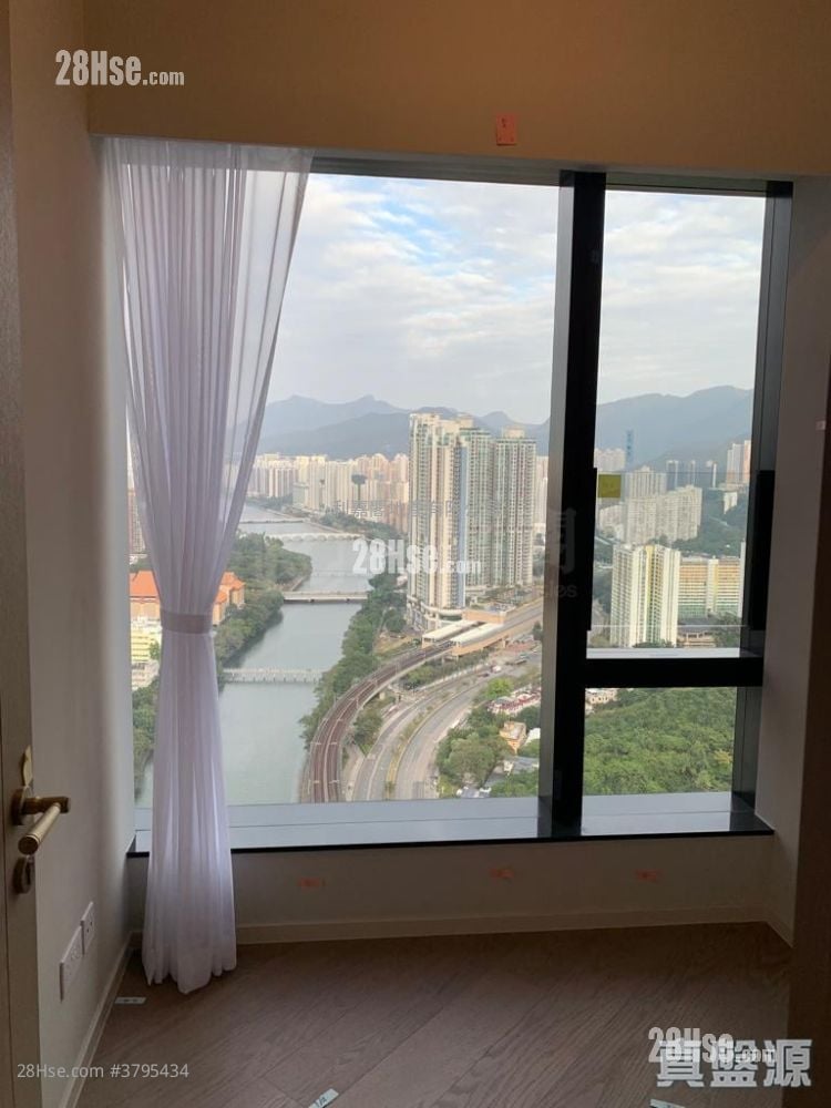 柏傲庄 售盘 3 房 754 平方尺