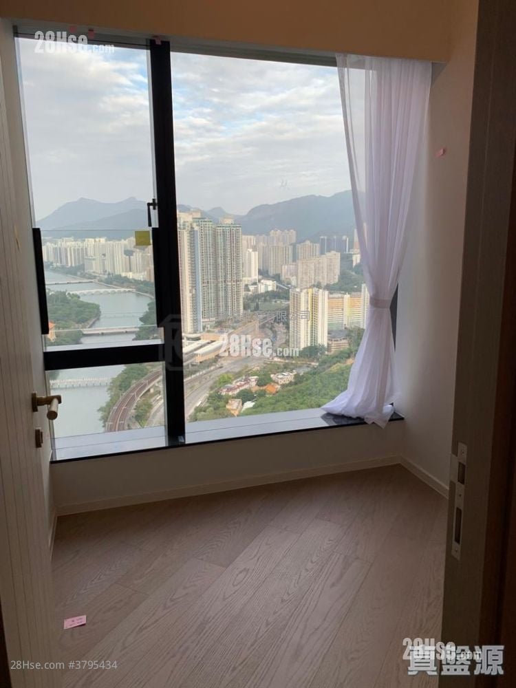 柏傲庄 售盘 3 房 754 平方尺